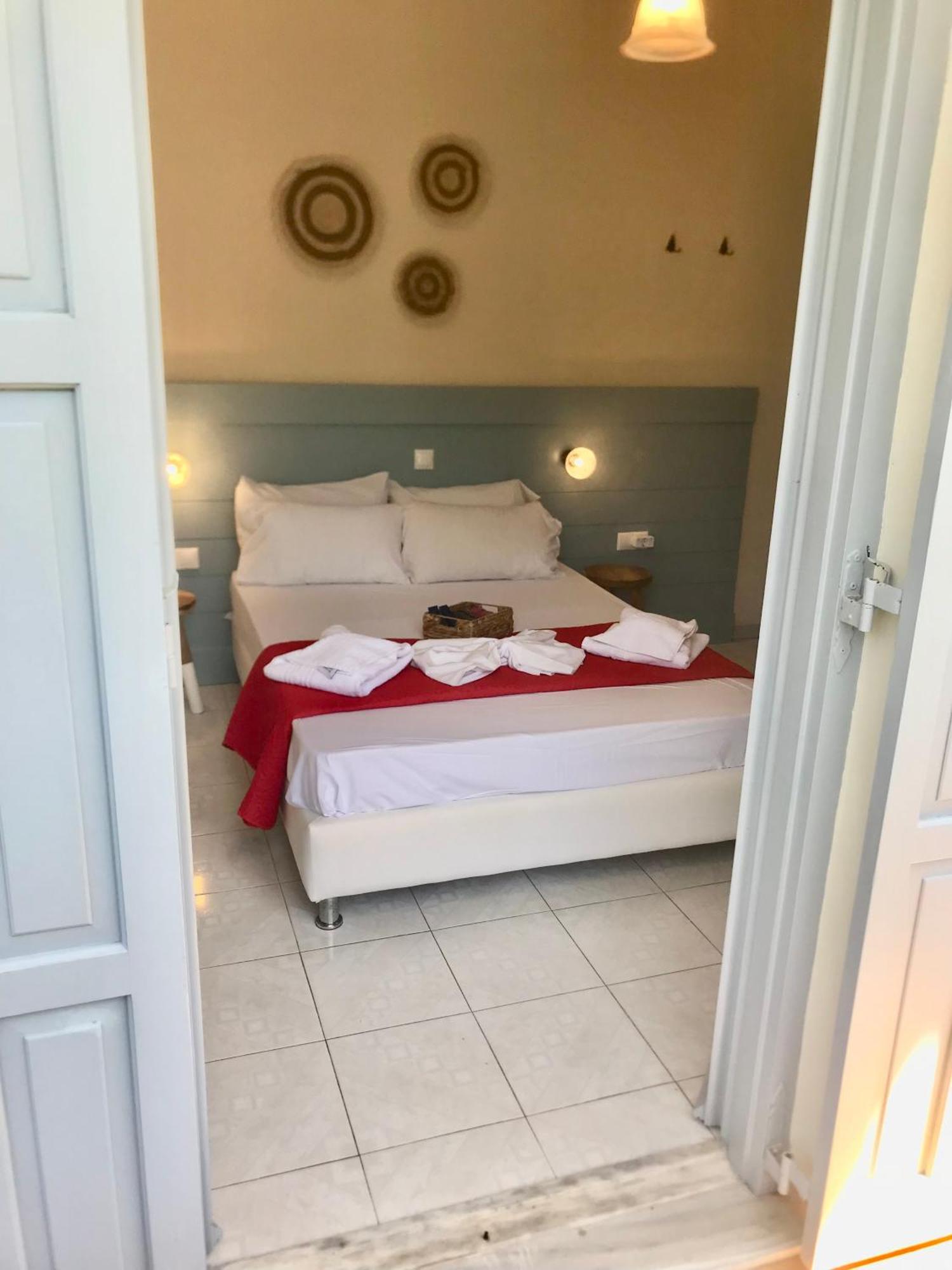 Pansion Margarita Apartment อาโยส นิกีตัส ภายนอก รูปภาพ